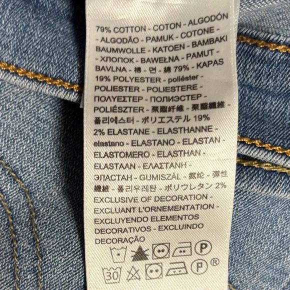 Y2k Levi's Classic Boot Cut Jeans with Embroidery - Picture 15 of 15